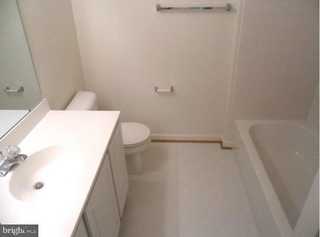 Building Photo - 14288 Glade Spring Dr