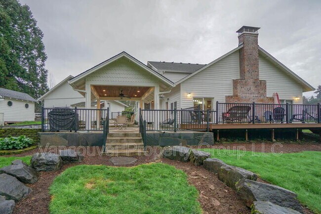 Building Photo - 745 S 21st Pl