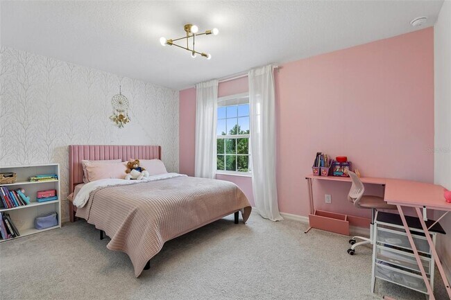 Building Photo - 1581 Swan Swim Dr