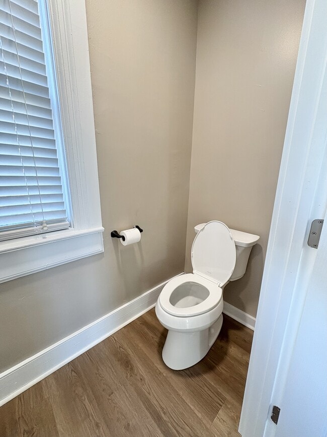 Building Photo - 102 N Baltimore St