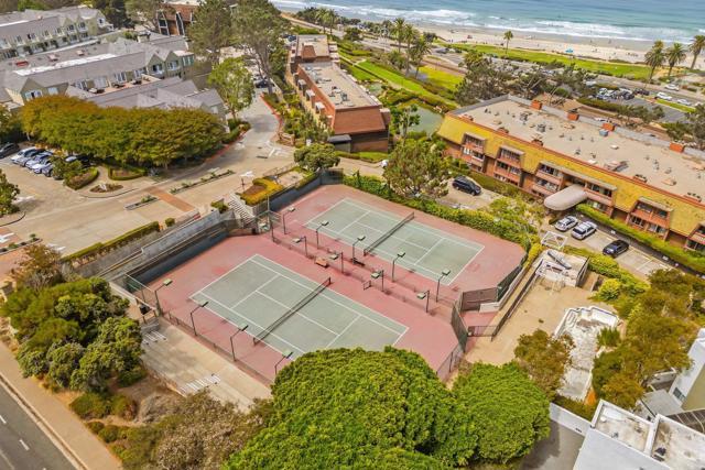 Building Photo - 1552 Camino Del Mar