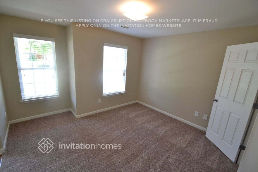 Building Photo - 4424 Michael Jay St