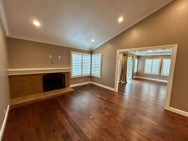 Building Photo - Clean & sharp San Ramon home for lease