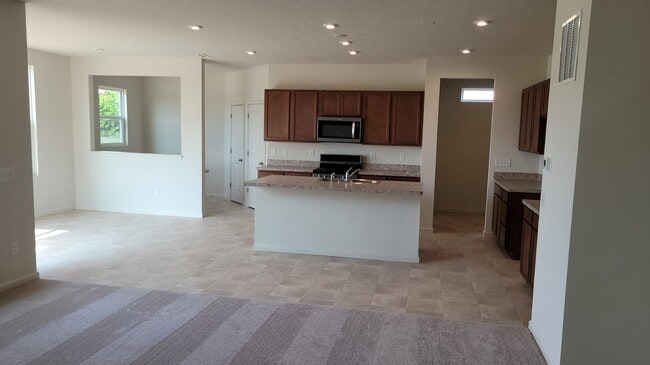Building Photo - 13056 Hartswood Dr