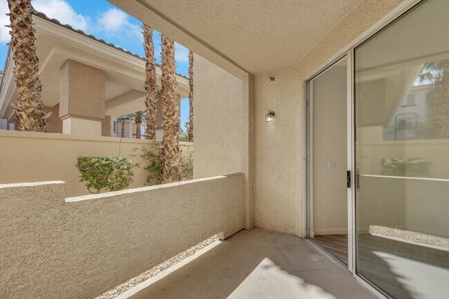 Building Photo - 7103 S Durango Dr