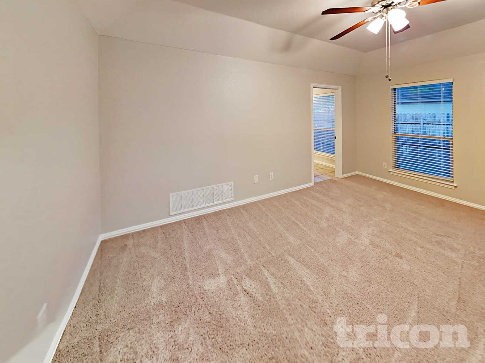 Building Photo - 836 Greenridge Dr