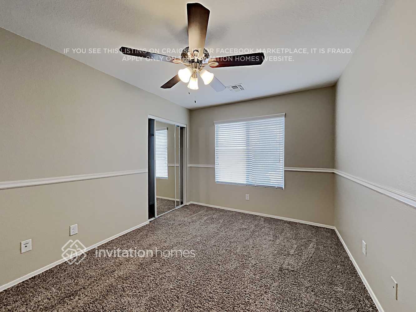 Building Photo - 1196 E Altadonna St