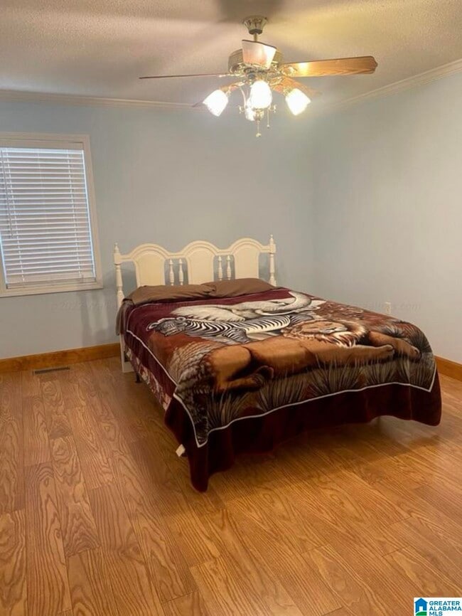 Building Photo - 1000 Highland Rd