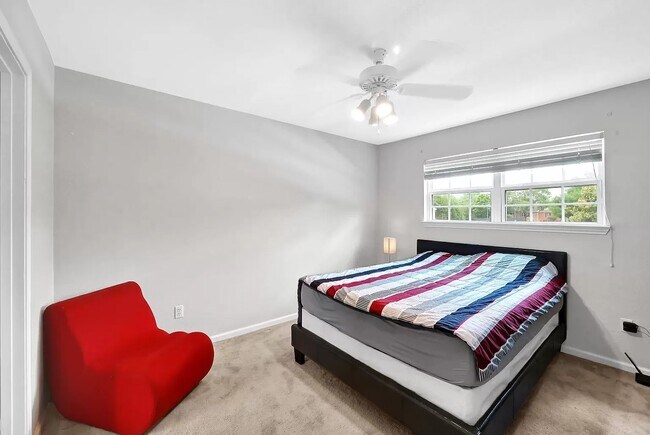 Bedroom #1 - 1687 W Sam Houston Pky S