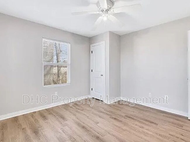 Building Photo - 1484 Norman Berry Dr
