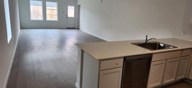 Building Photo - 26827 Inkberry Holly Ln