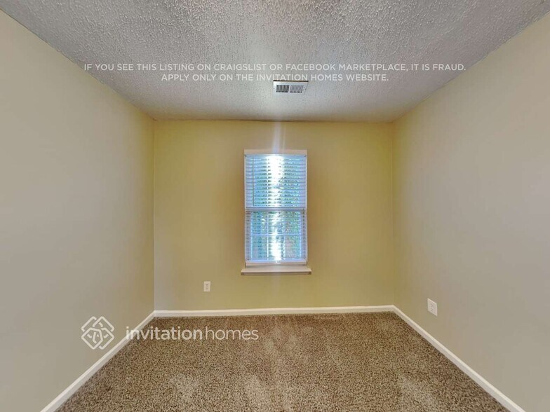 Building Photo - 4303 Lothar Ridge Ln