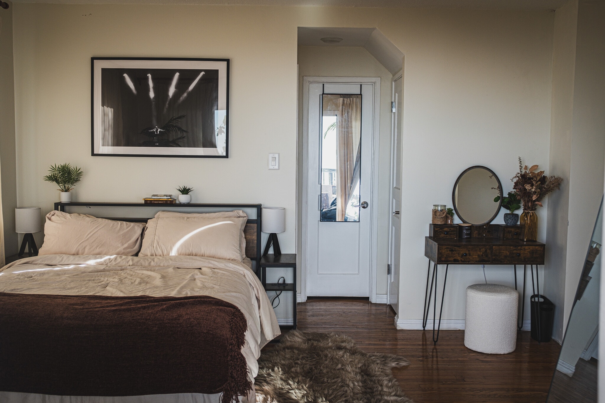 Building Photo - 2050 Cyprean Dr