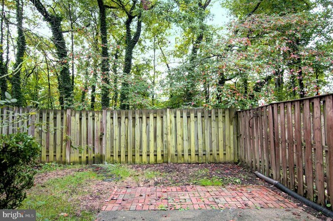 Building Photo - 7763 Durer Ct