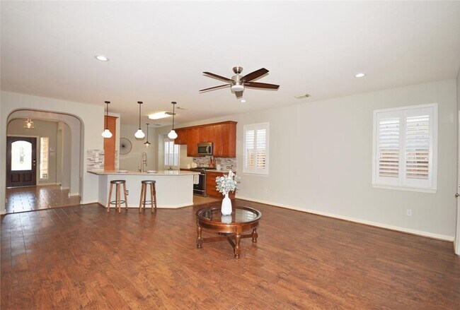 Building Photo - 2736 San Marco Ln