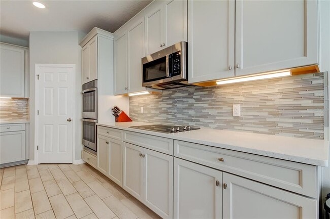 Building Photo - 9542 Seagrass Port Pass