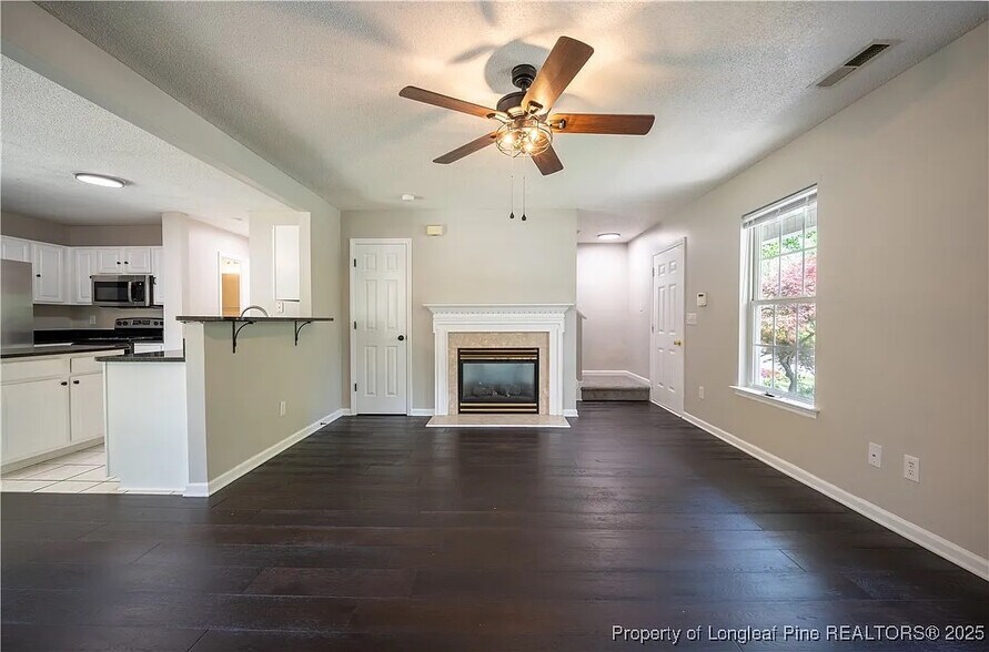 Building Photo - Room in Single Family Home on Feldspar Way