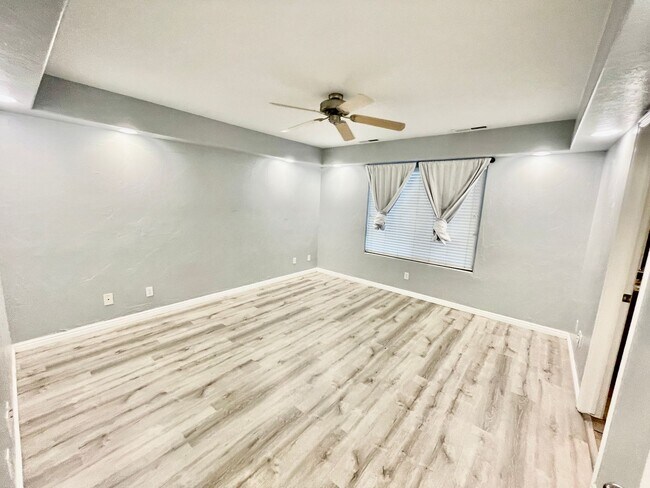 Building Photo - Pet-Friendly 4-BR Home in Washington Fields