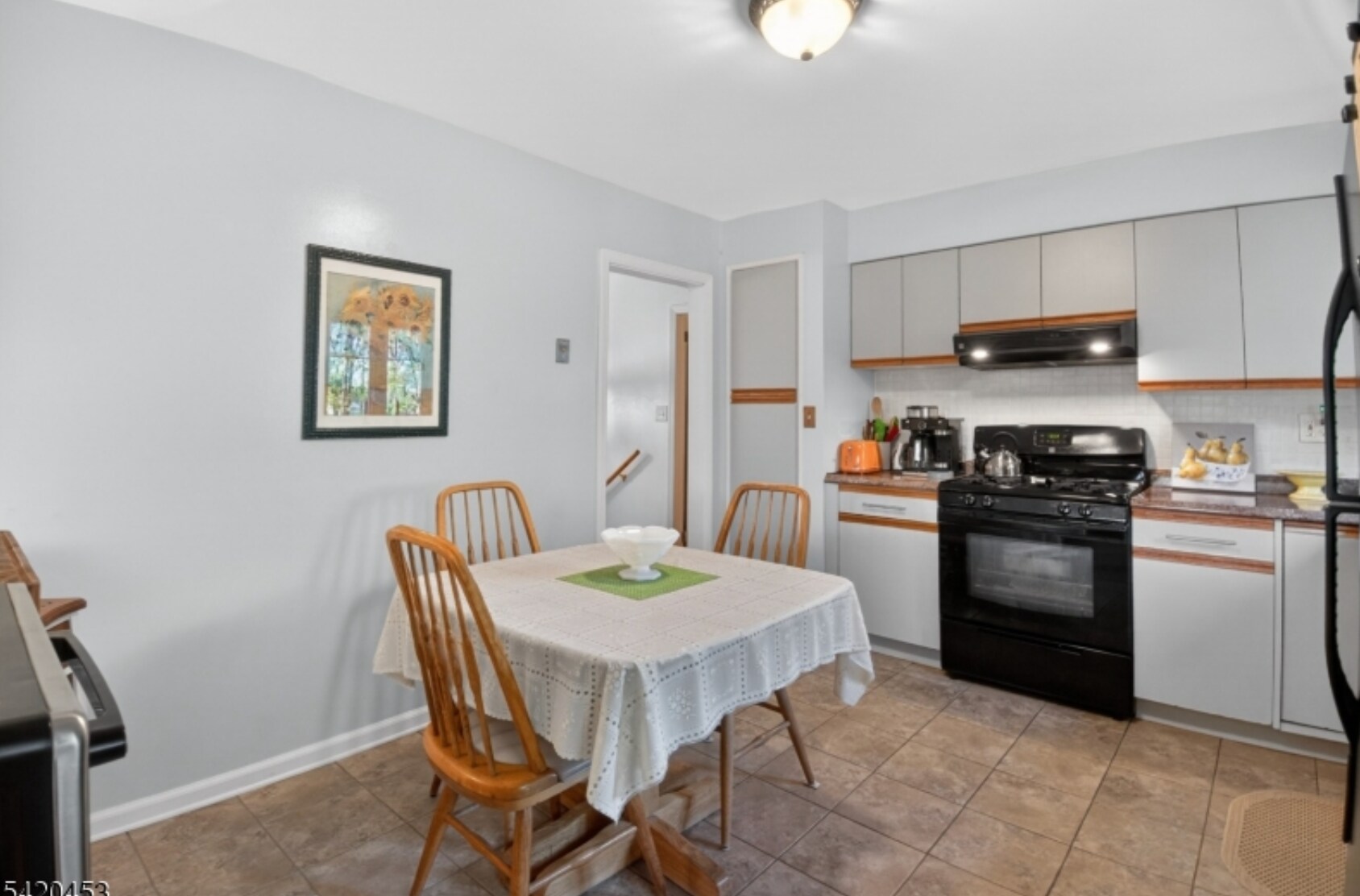 Building Photo - 532 Spring Valley Dr