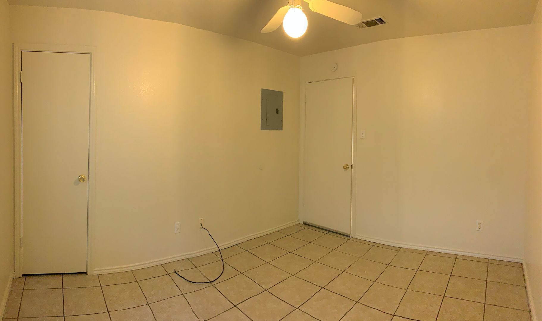 Building Photo - 1708 Benttree Dr
