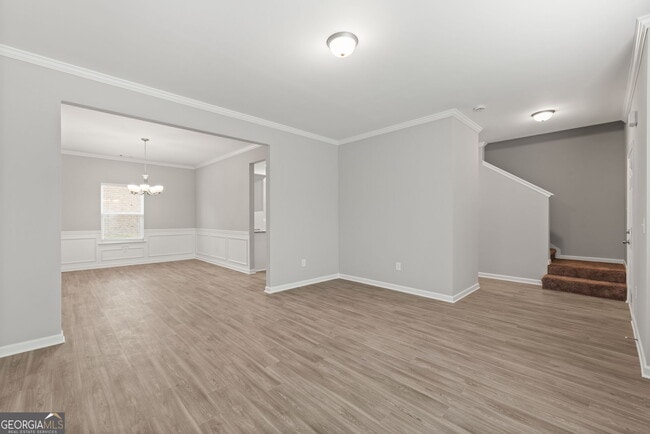 Building Photo - 559 Belmont Ln