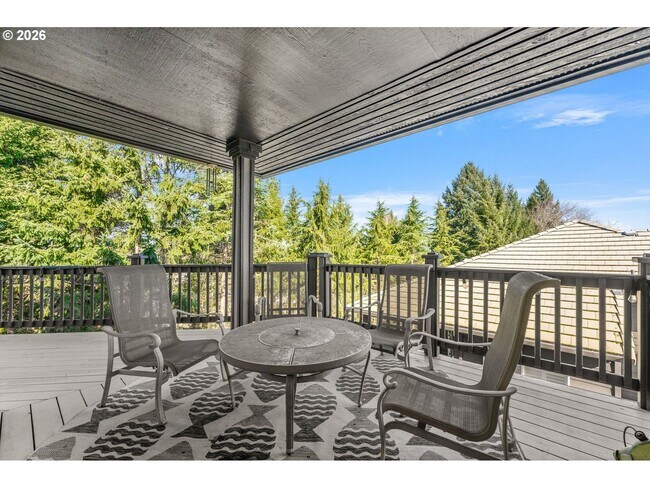 Building Photo - 13923 SW Mistletoe Dr