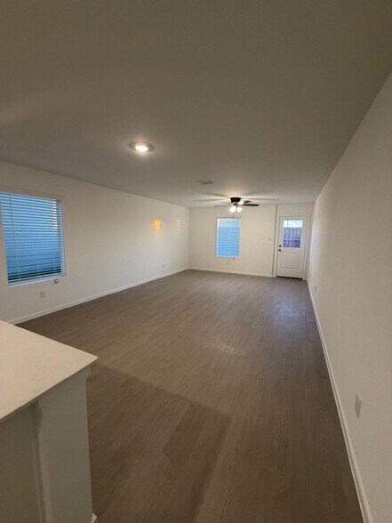 Building Photo - 12128 Steeplechase Dr