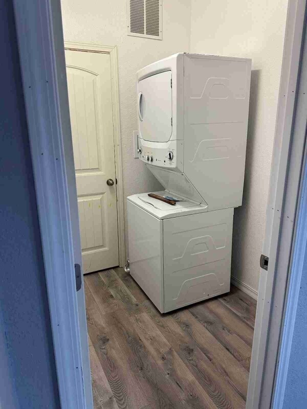 Building Photo - 3815 Tahoe Forest Ln