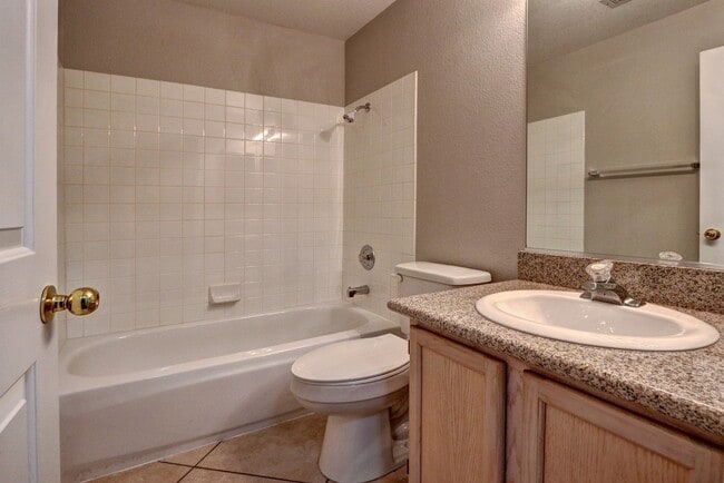 Building Photo - 3676 Renovah St