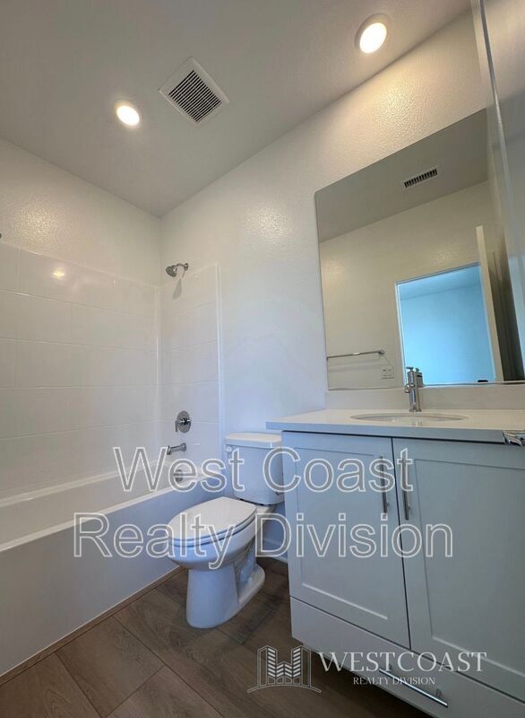 Building Photo - 5954 Catskills Ct