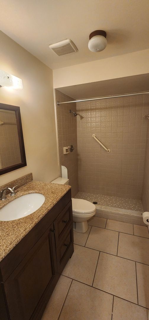 Building Photo - 255 S Tropical Trail