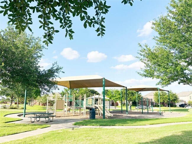 Building Photo - 25719 Westbourne Dr