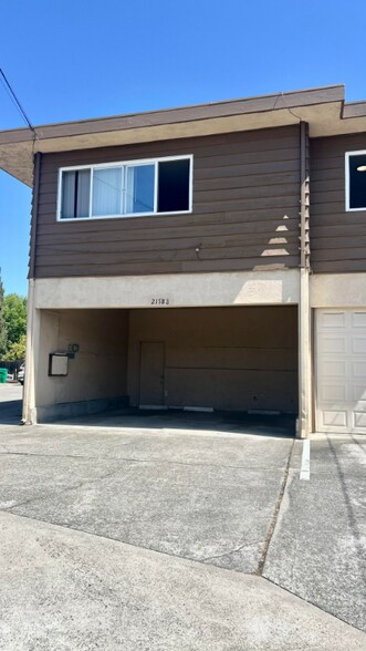 Primary Photo - 21788 Thelma St
