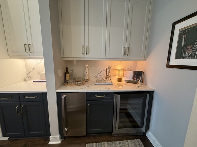 Building Photo - 8346 Puccini Way