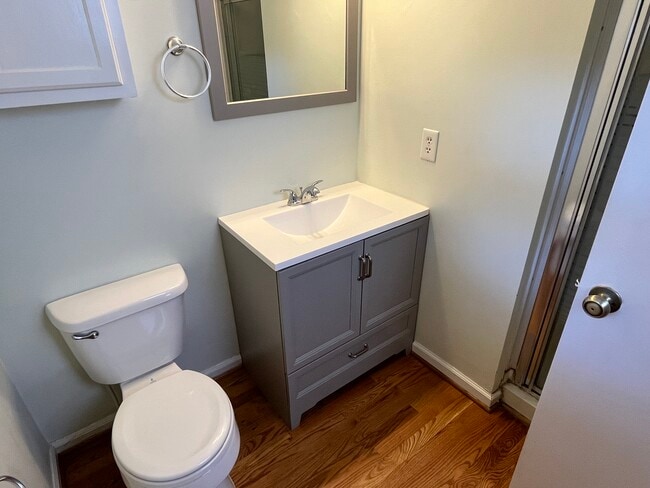 Building Photo - 6828 Ray Rd