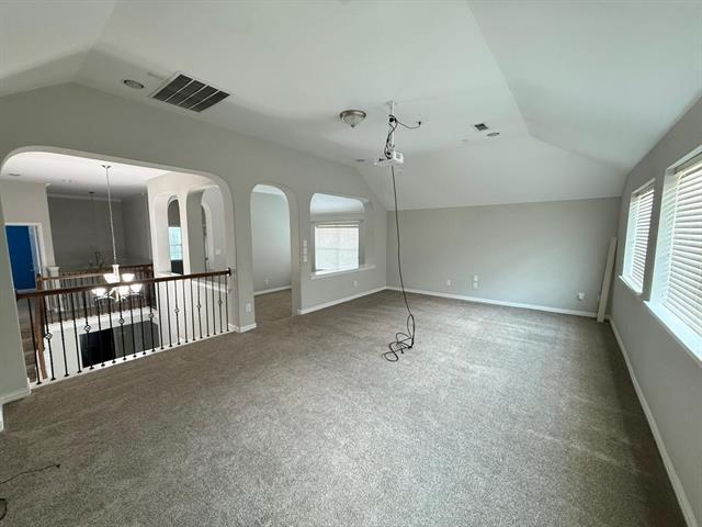 Building Photo - 5613 Alpenrose Ave