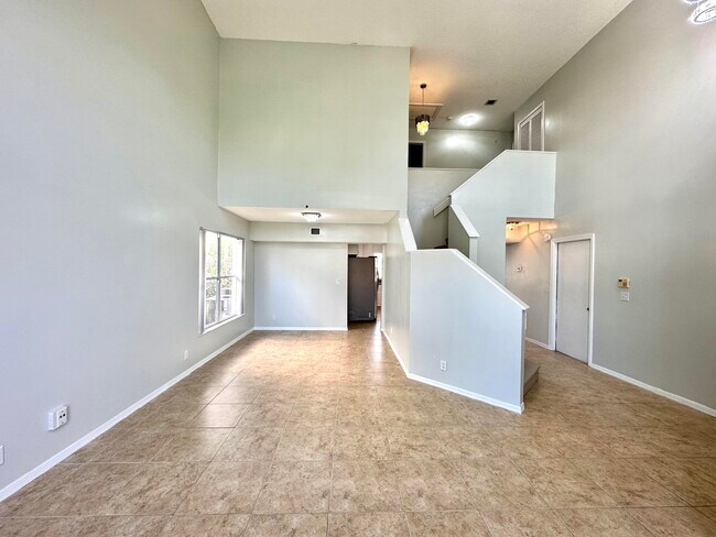 Building Photo - 2698 Linkside Dr