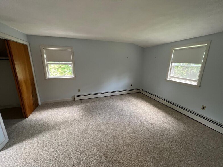 Building Photo - 48 River Ave