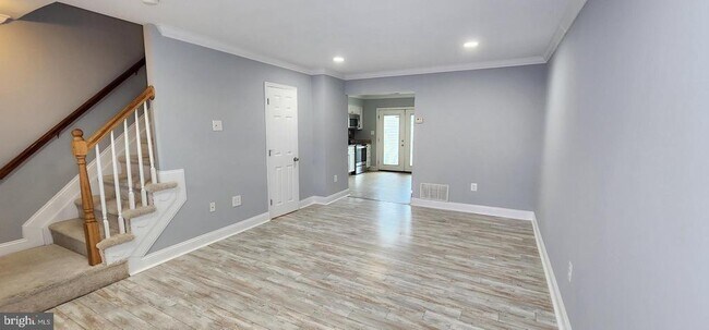 Building Photo - 483 Arwell Ct