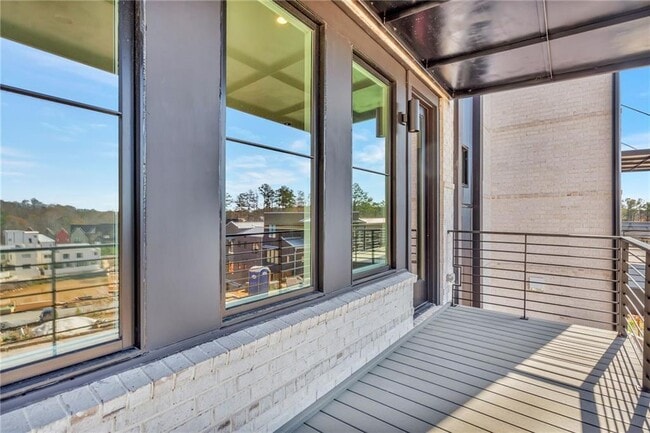 Building Photo - 10965 Serenbe Ln