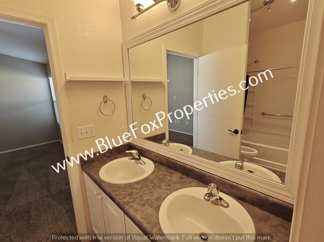 Building Photo - 5257 N Crowley Ln