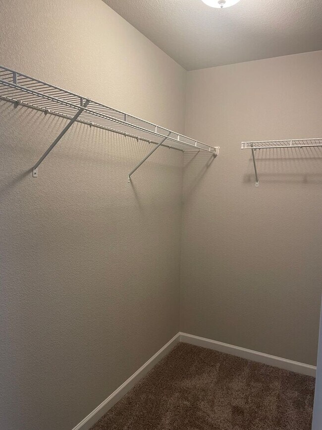 Building Photo - Chapel Heights townhome