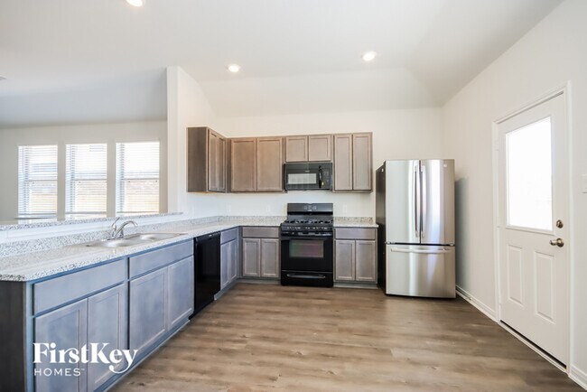 Building Photo - 26028 Babe Ruth Dr