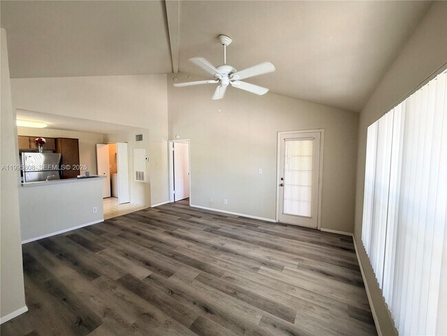 Building Photo - 4007 NW 87th Ave