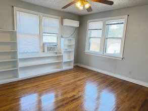 Building Photo - 1117 NW 38th St