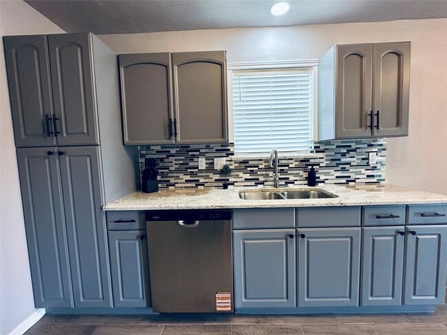 Building Photo - 19834 Arrowsmith Dr