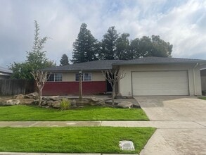 Building Photo - Spacious home recently remodeled, newer appliances & more. Lots of room!