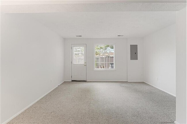 Building Photo - 1682 Harvest Green Ct