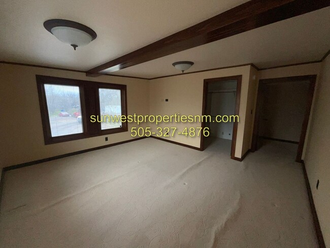 Building Photo - 3 Bedrooms, 3 Bathroom, 2 Story Home with ...