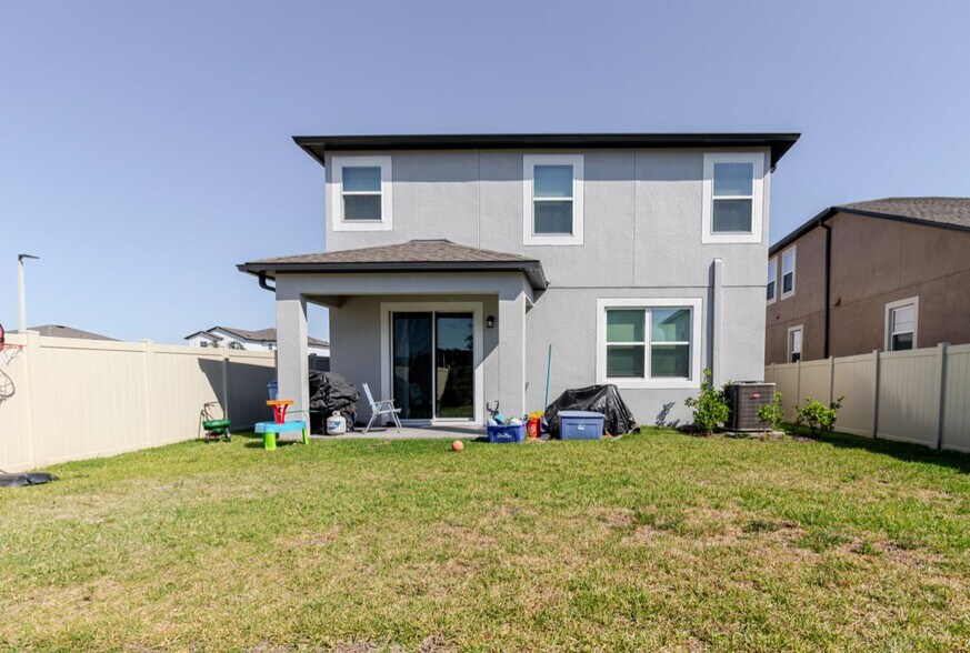 Building Photo - 3047 Adams Cross Dr